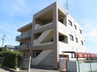 マンション緑ヶ丘の物件外観写真